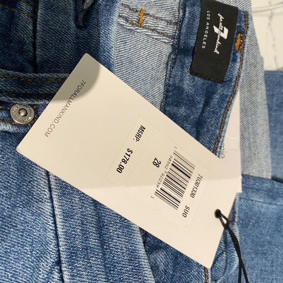 7 For All Mankind Kimmie Straight in Sunlight Blue - Picture 3 of 5